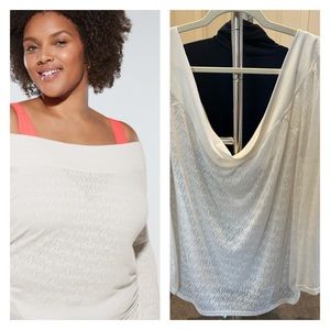 Yitty Major Label Cream Burn Out Boatneck Top. Size 4x. NWT.